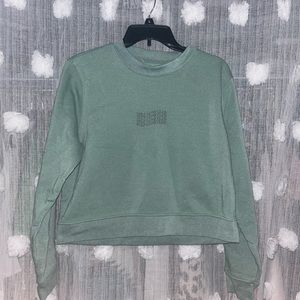 Cropped green sweatshirt “Self love club”